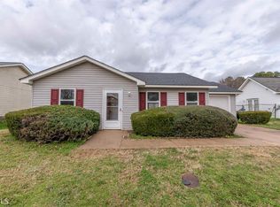 326 Hollow Ridge Dr, Athens, GA 30607