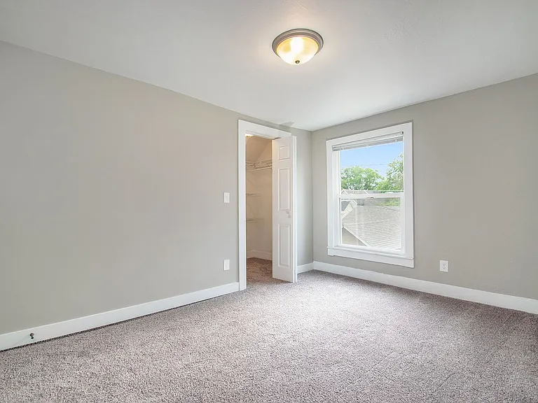 62 Caroline Pl NE — Photo 9