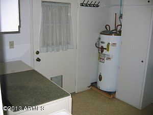4th image of 561 S Rosemont