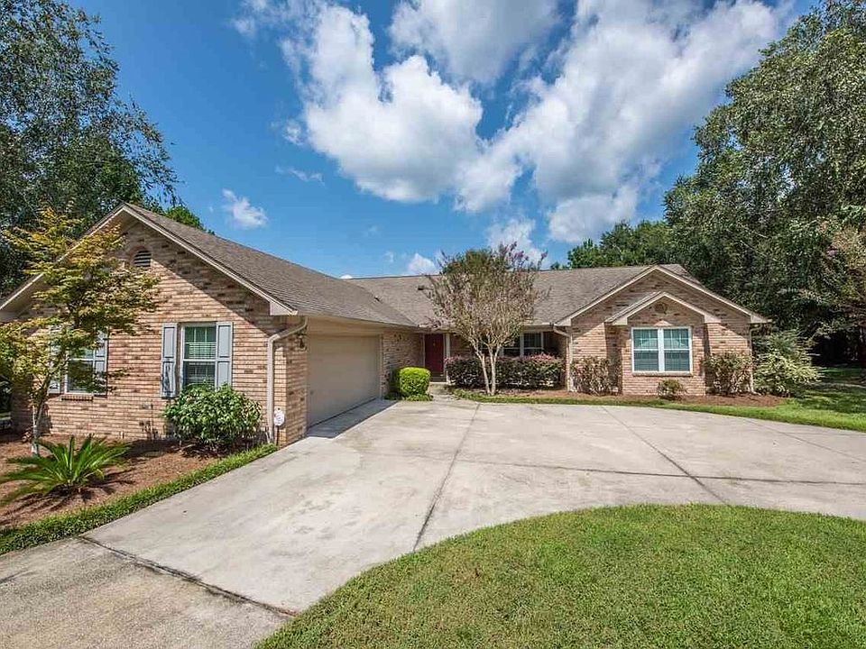 1st image of 3318 Gleneagles Dr