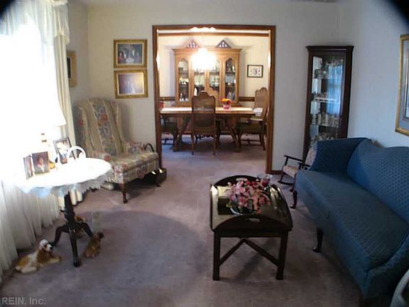 2nd image of 5269 Beaumont Dr