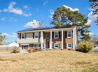 3800 Turtle Cove Ct, Virginia Beach, VA 23452