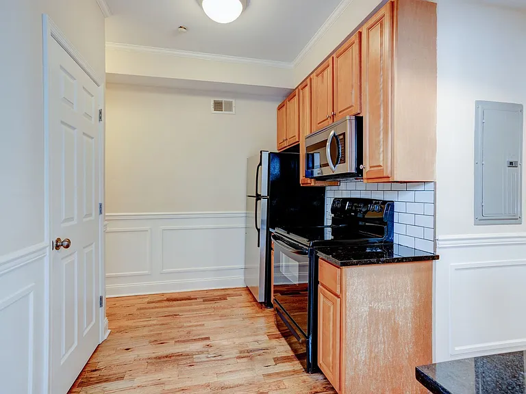 1723 Master St — Photo 3