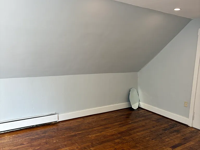 149 Union St #5 — Photo 5