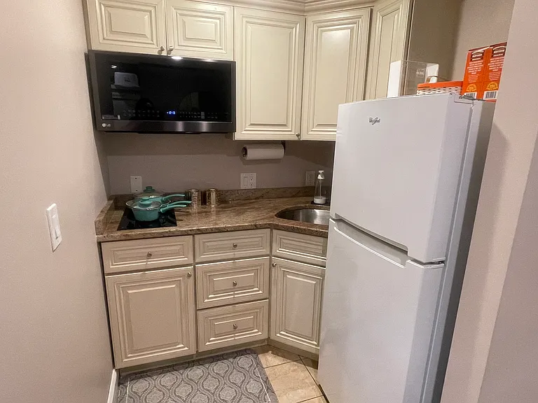 25 William Jackson Ave #2 — Photo 6