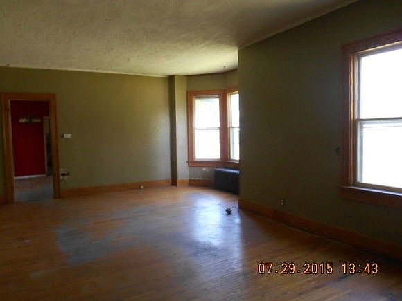 2nd image of 316 E Erie St