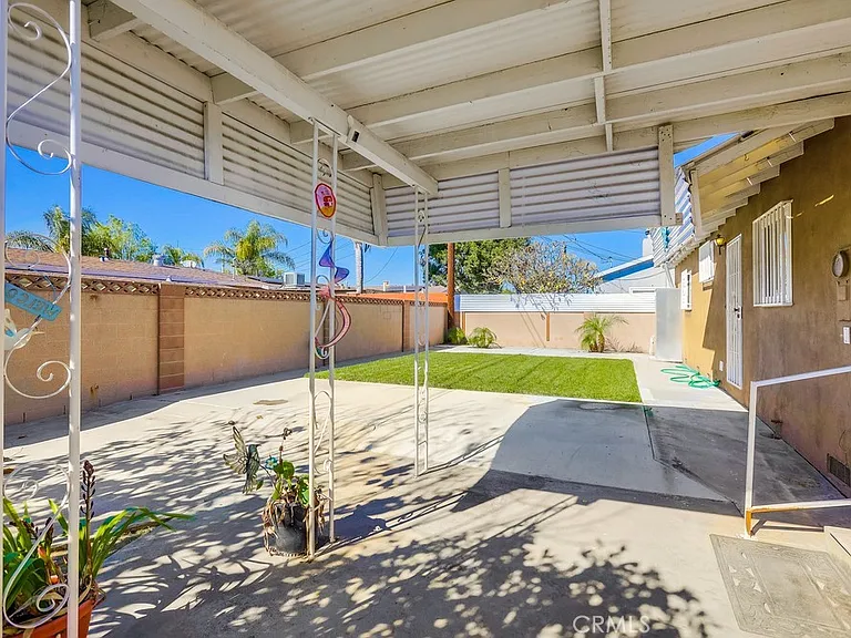 10321 Courtright Rd — Photo 33