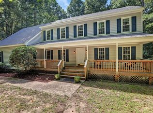 9520 Raven Wing Dr, Chesterfield, VA 23832