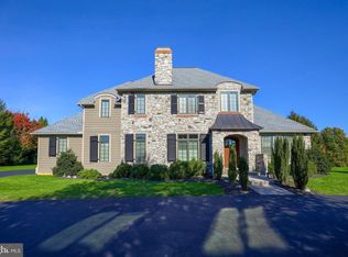 618 Randolph Dr, Lititz, PA 17543