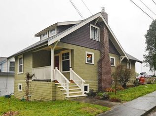 9284 Ithaca Pl S, Seattle, WA 98118