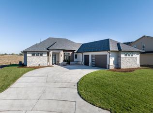 5155 N Shoreside Ct, Maize, KS 67101
