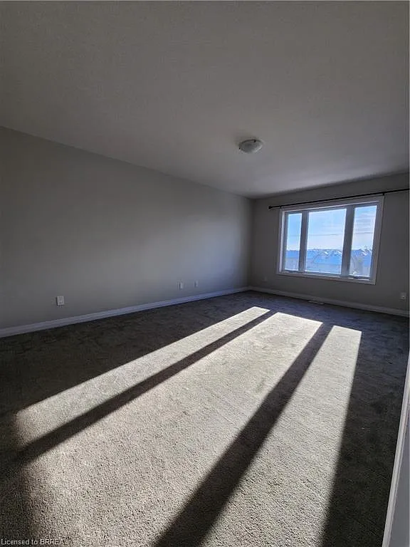 2 bed, 2.5 bath, 1300 sqft, $2,400 — Photo 4