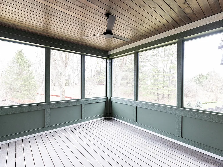 Screened porch.