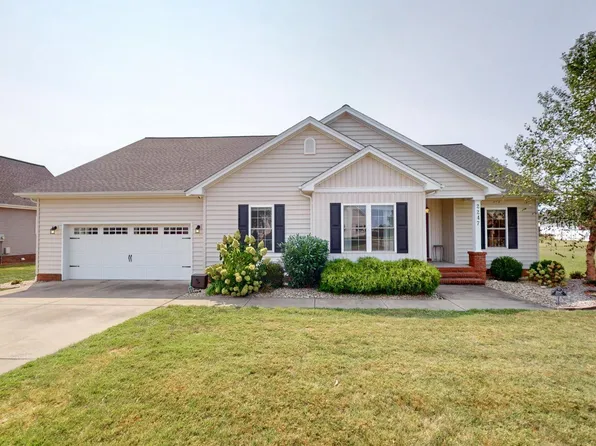 2247 Mitchell Dr, Murray, KY 42071
