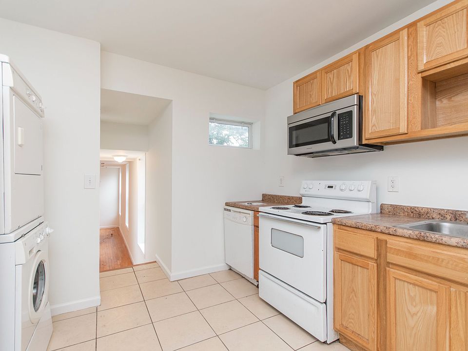 1st image of 1603 W Oxford St #2