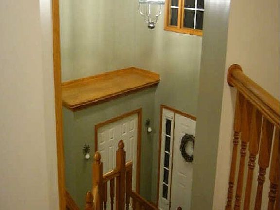 2 story Foyer entry