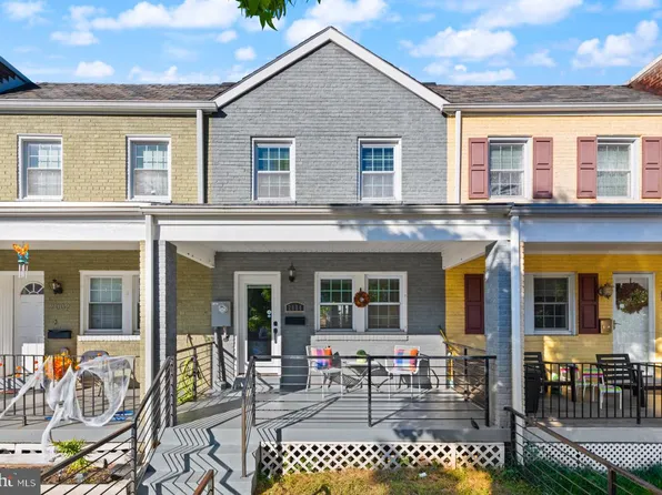 2004 E St NE, Washington, DC 20002