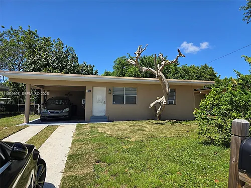 1413 NW 3rd St Photo 1