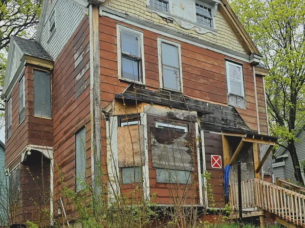 64 Jefferson Street, Bangor, ME 04401