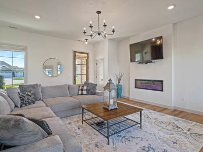 1105 Shadow Hawk Ct, Columbia, MO, 65201