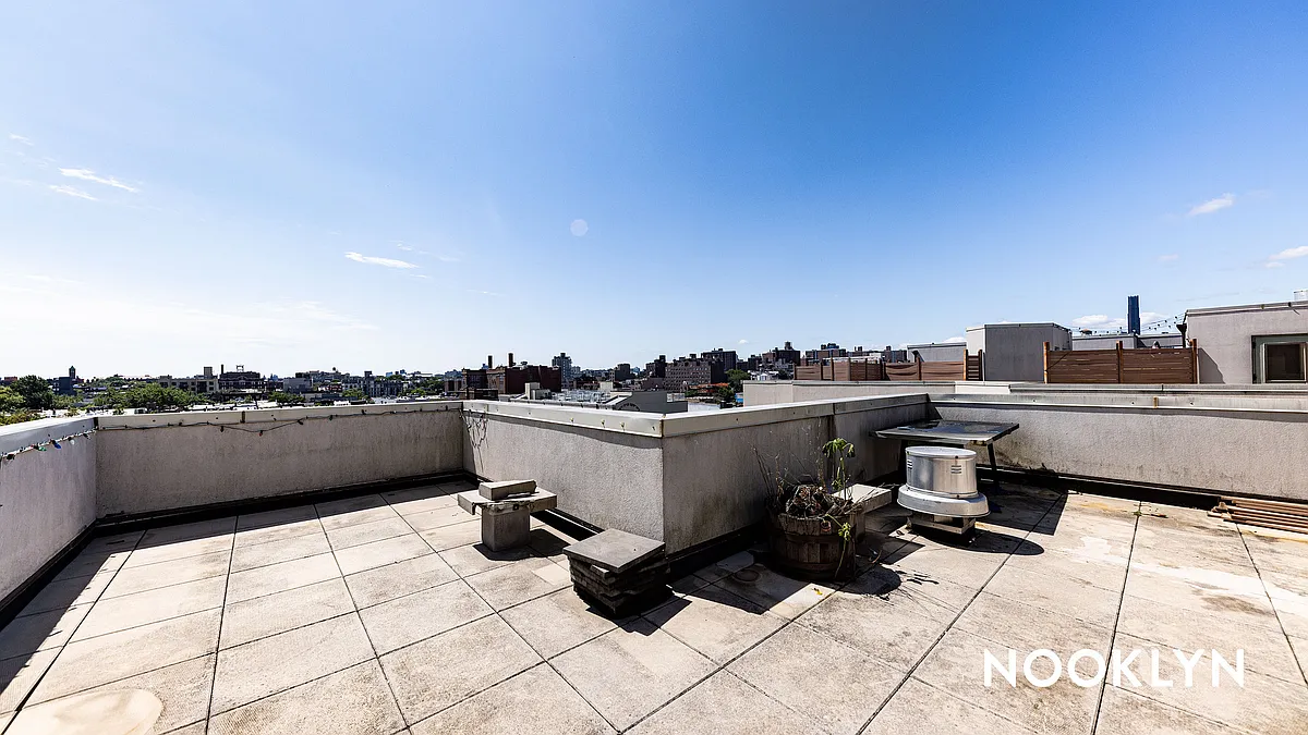 Building Photo - 756 Myrtle Ave #6A