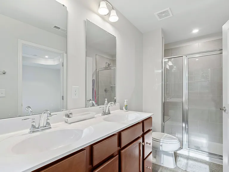 859 Romeria Dr — Photo 23