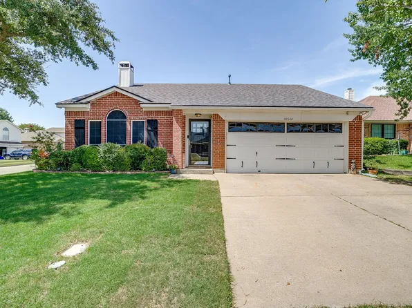 10544 Del Mar Ct, Benbrook, TX 76126