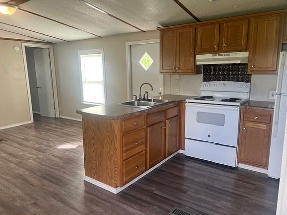 4th image of 255 Wyatt Long Dr SE