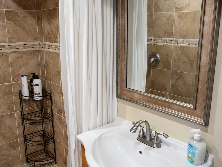 13407 Norden Dr — Photo 14