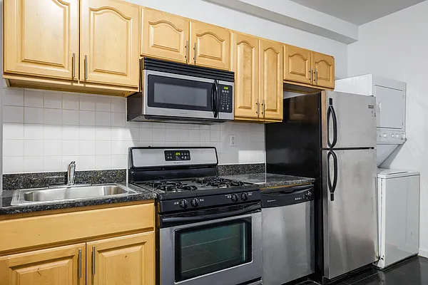 Rented by MNS | media 7