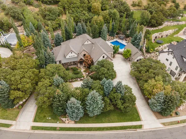 3532 N Layton Ridge Dr, Layton, UT 84040