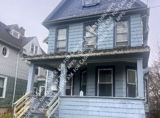 29 Harvey Ave, Lockport, NY 14094