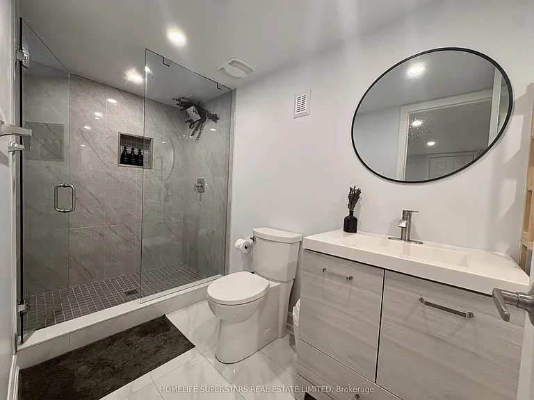 77 Horning Dr E — Photo 24