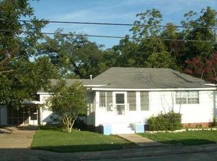 4800 Morris St, Moss Point, MS 39563
