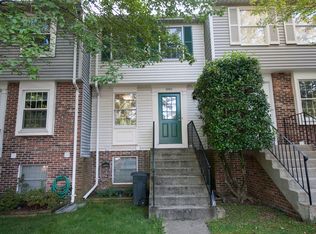 5894 Clarendon Springs Pl, Centreville, VA 20121