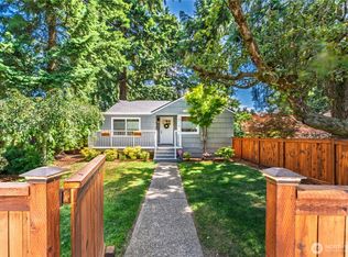16718 Linden Ave N, Shoreline, WA