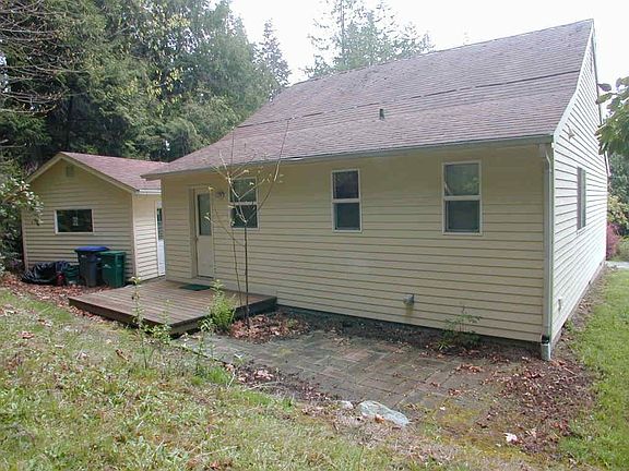 Back deck with access from kitchen