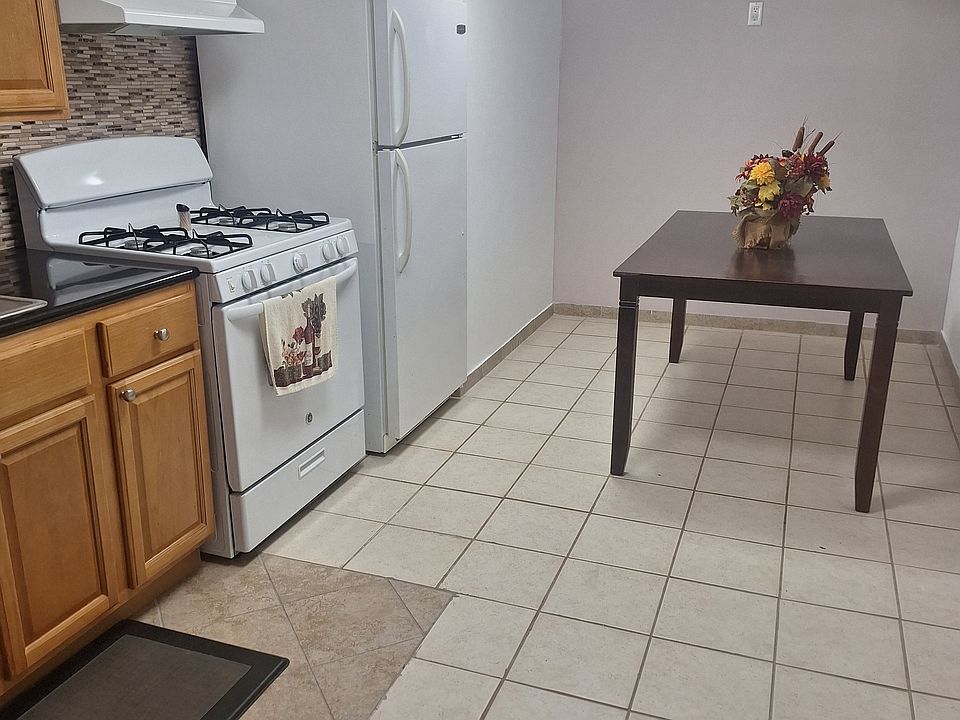 1st image of 780 Katan Ave Floor 1