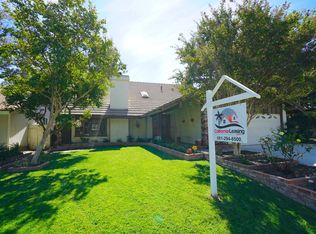 25356 Avenida Ronada, Santa Clarita, CA 91355