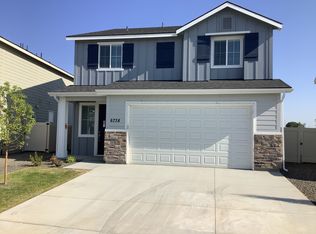 6738 Spriggel St, Meridian, ID 83646