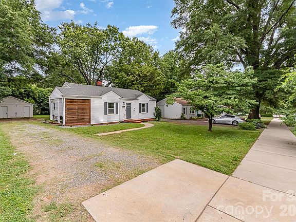 2nd image of 2601 Ashley Rd