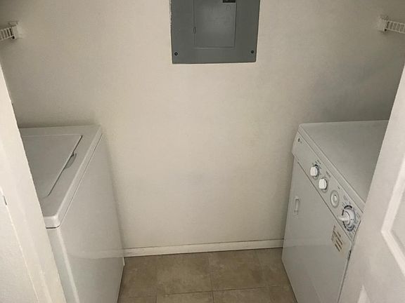 2nd image of 1201 Bermuda Lakes Ln Unit 304