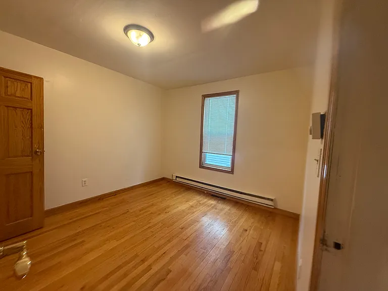 6 Marble St #1 — Photo 8