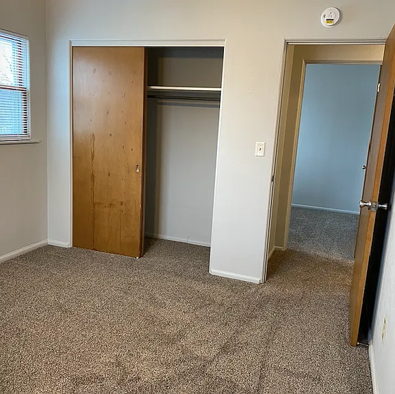 505 28th Ave N #12 — Photo 8
