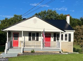 412 S Artizan St, Williamsport, MD