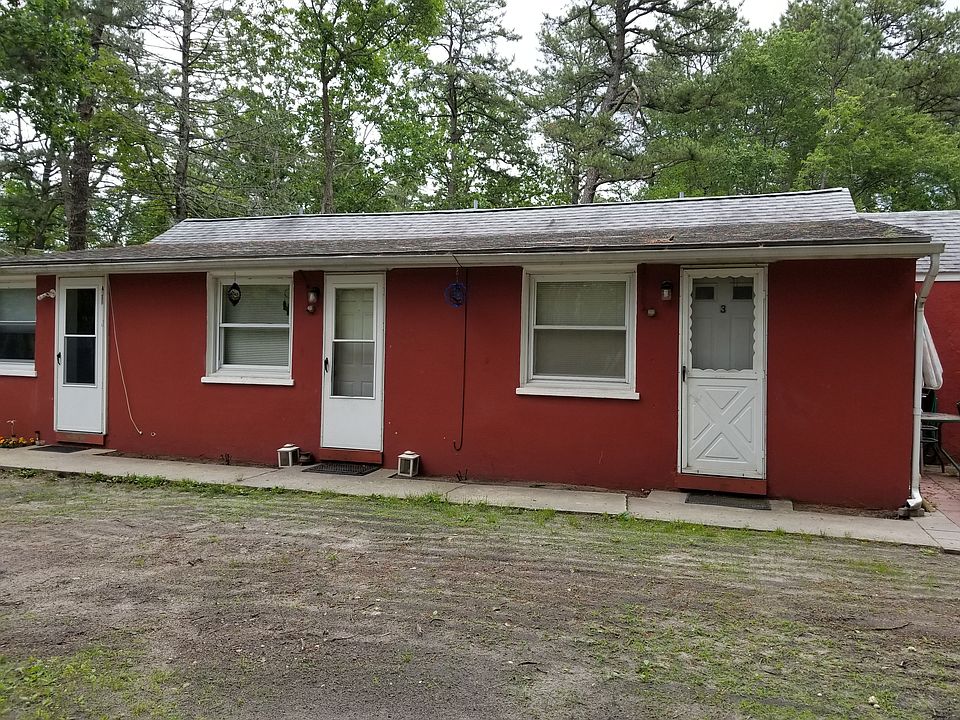 1st image of 4318 S Lakeshore Dr #3
