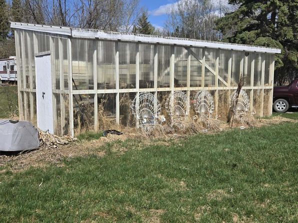55504 Nikoodi Rd #408, Lac Ste. Anne County, AB T0E 0X0