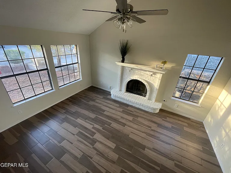 1574 Rebecca Ann Dr — Photo 8