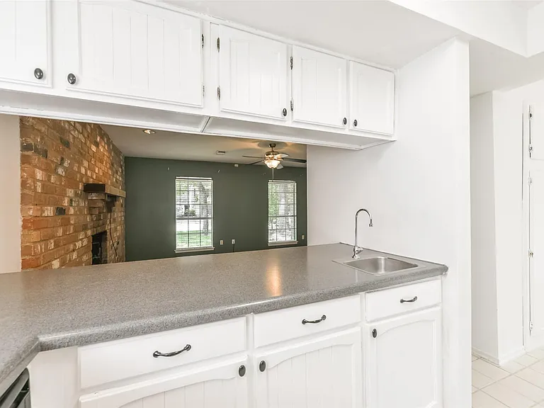 2203 Riverford Dr — Photo 19