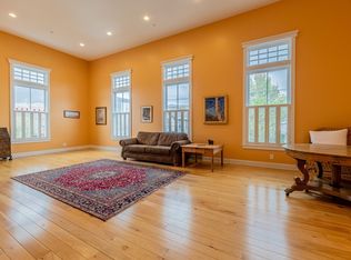4928 Main St #2, Manchester Center, VT 05255